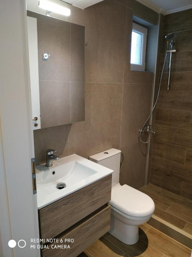 Central Apartment 2 Kalamata Esterno foto